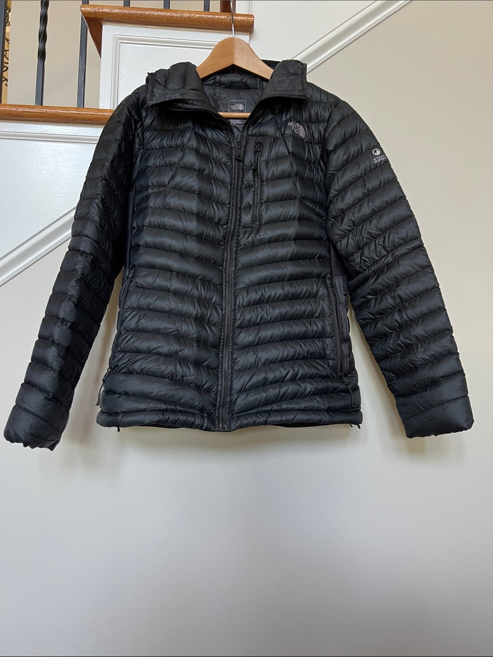 The North Face Women Steep Series Low Pro Hybrid Down Jacket Gorpcore Ski Black